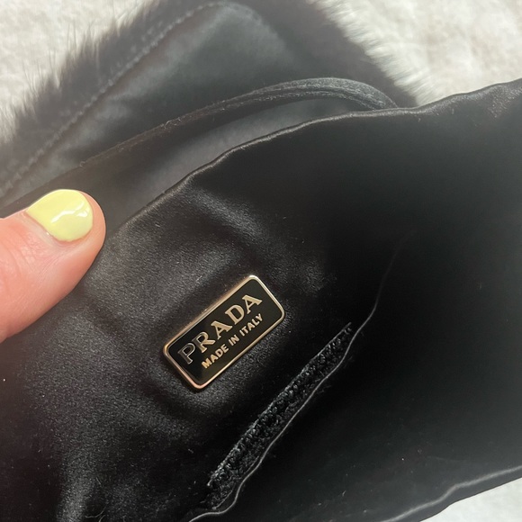 PRADA Vintage Rare Mink-Trimmed Raso Evening Bag with Magnetic Closure - Picture 5 of 5